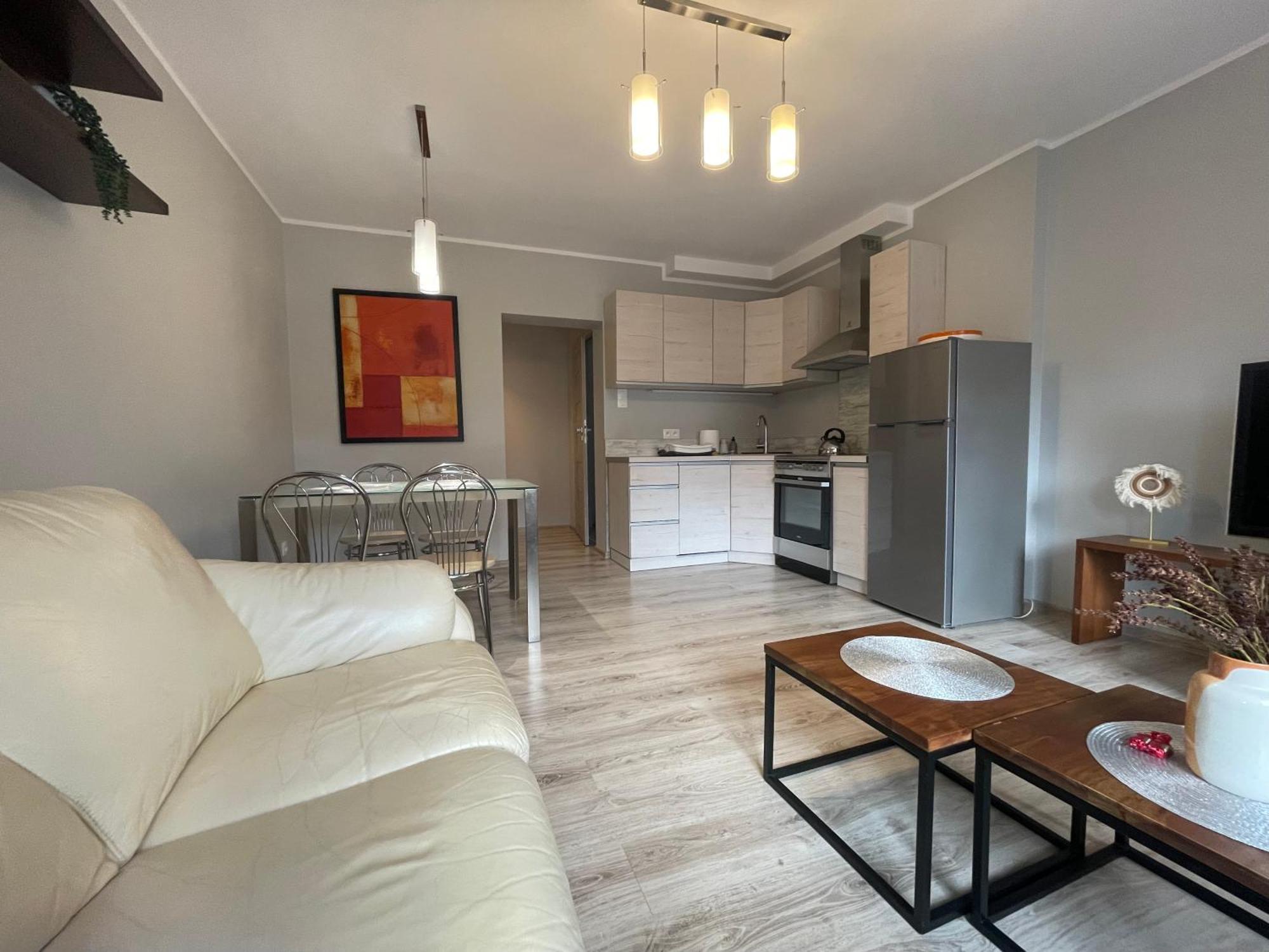 Apartament Przy Cieplickich Tezniach Jelenia Gora Bagian luar foto