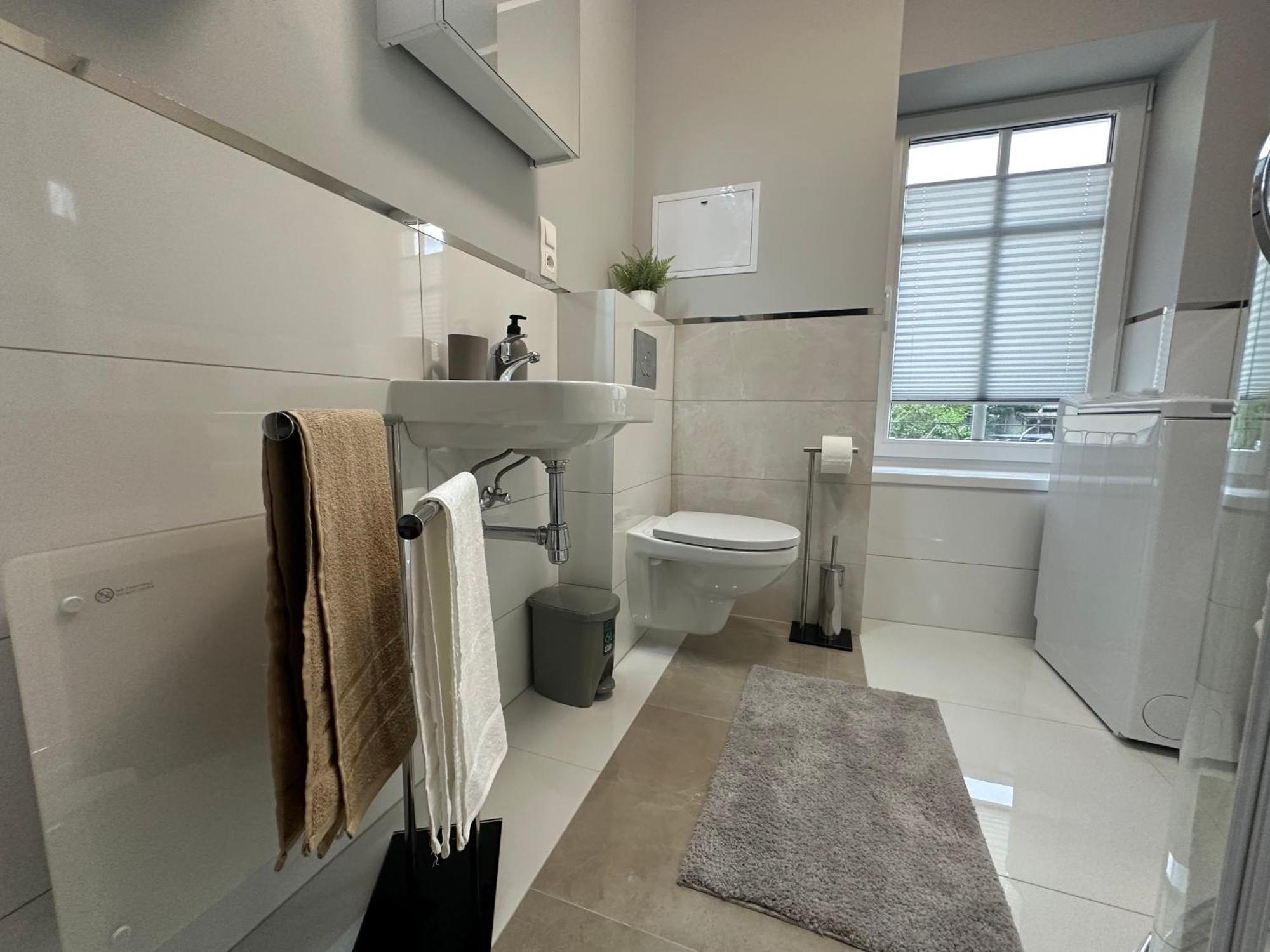 Apartament Przy Cieplickich Tezniach Jelenia Gora Bagian luar foto
